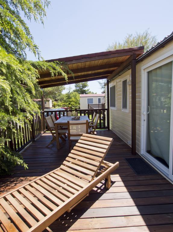 Mobile Homes Solaris Vacanceselect Šibenik Habitación foto